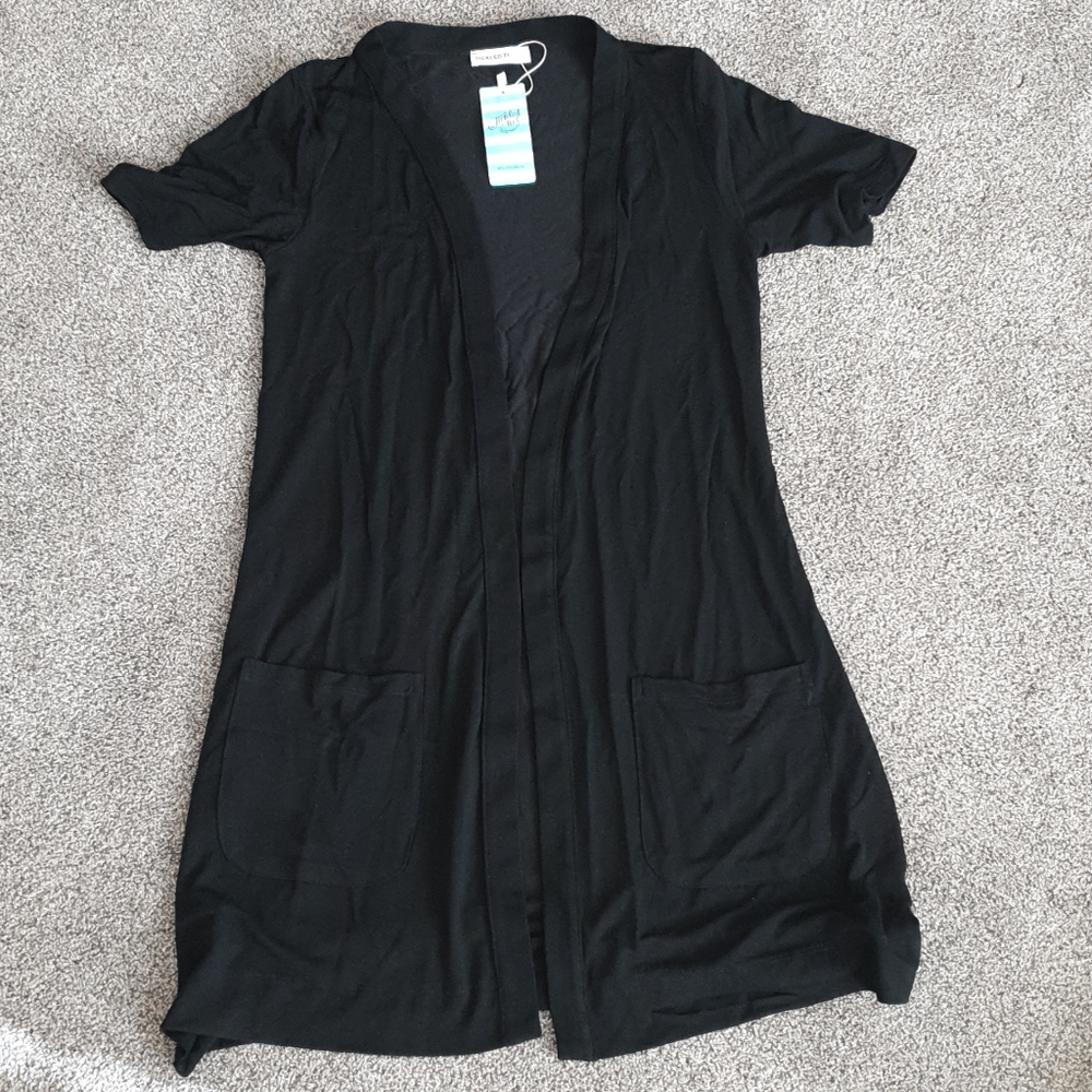 Black short sleeve duster cardigan
